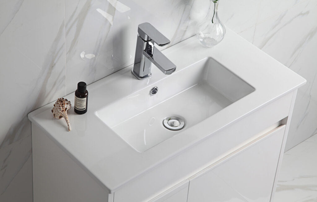 Maya Slim Floorstanding Vanity