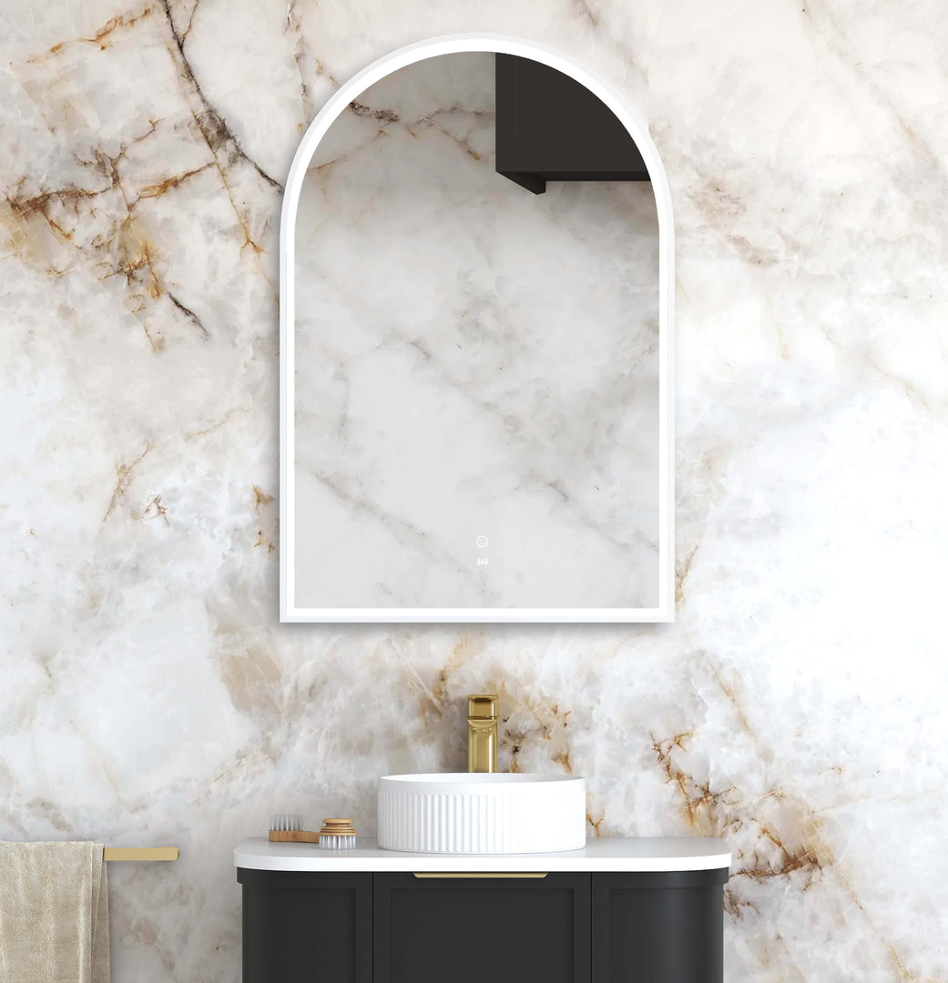LED Archie Metal Frame Mirror 900x600
