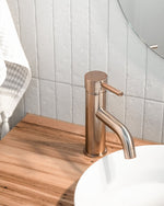 Load image into Gallery viewer, Round Basin Mixer Curved - Champagne
