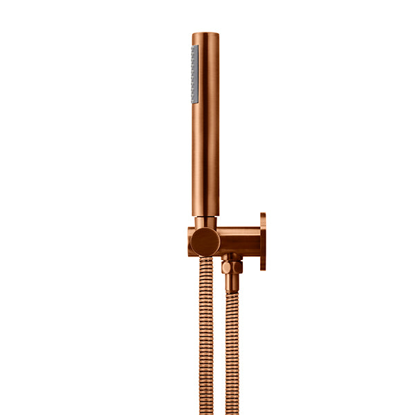 ROUND SHOWER ON BRACKET