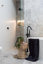 Load image into Gallery viewer, Round Wall Shower Arm 400mm - Matte Black
