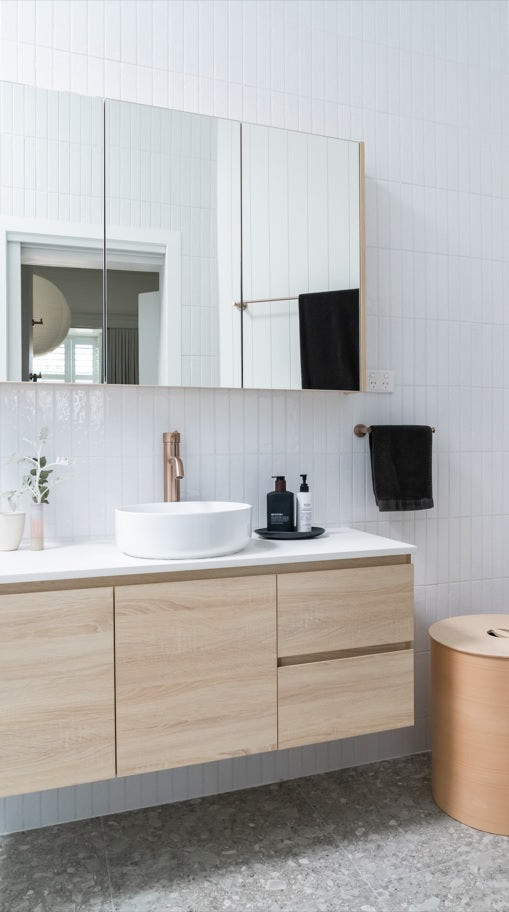 Round Tall Curved Basin Mixer - Champagne
