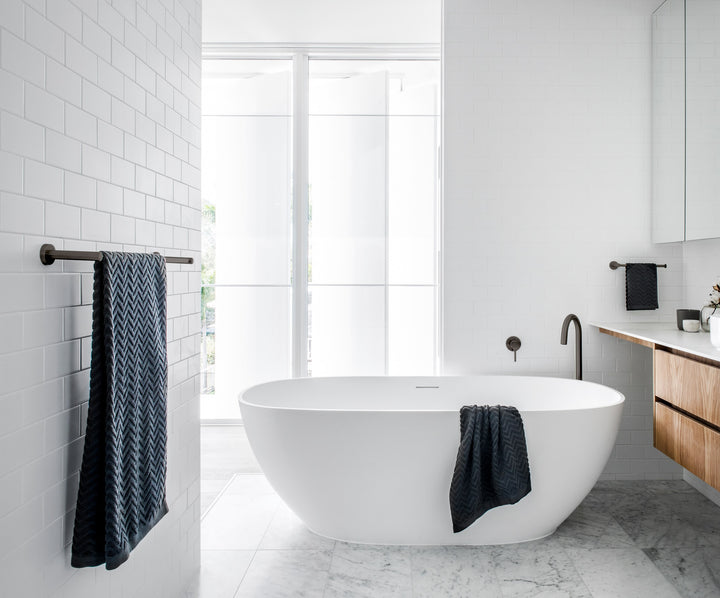 Round Guest Towel Rail - Shadow